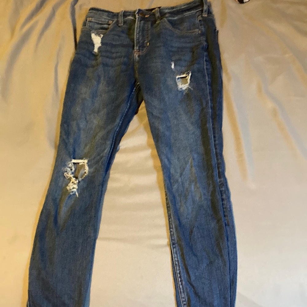 Hollister jeans.